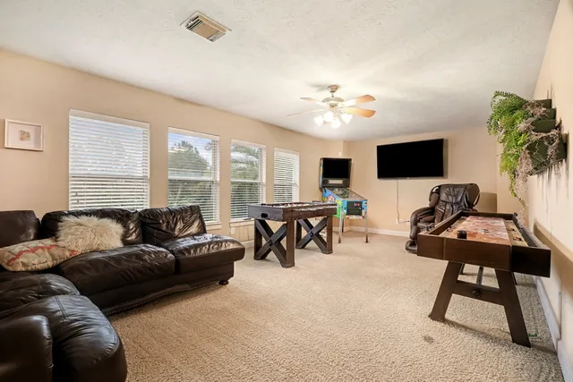 $725,000 | 2121 Quiet Falls Lane, League City, TX 77573