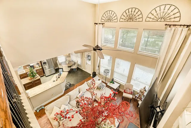 $725,000 | 2121 Quiet Falls Lane, League City, TX 77573