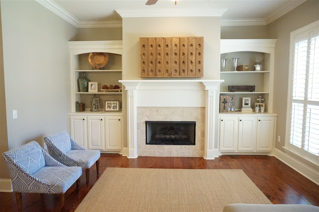 474 Kingsbridge Road Madison, MS 39110 - Photo 17 of 37 Bookcases / Gas Log Fireplace