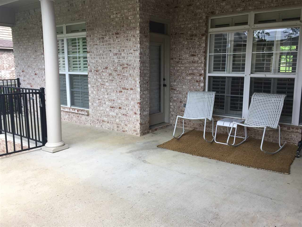 474 Kingsbridge Road Madison, MS 39110 - Photo 32 of 37 Covered Patio