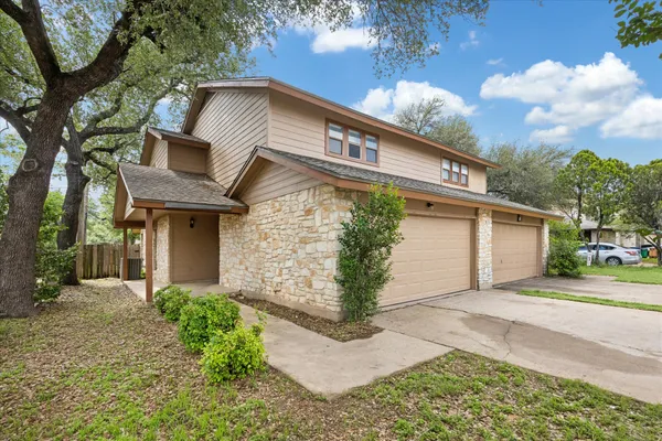 $1,850 | 8329 Fathom Circle, Austin, TX 78750