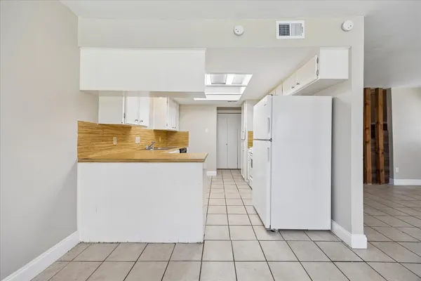 $1,850 | 8329 Fathom Circle, Austin, TX 78750