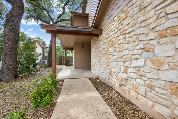 $1,850 | 8329 Fathom Circle, Austin, TX 78750
