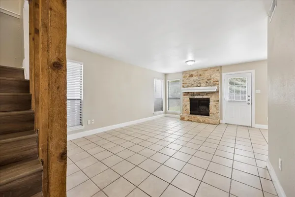 $1,850 | 8329 Fathom Circle, Austin, TX 78750