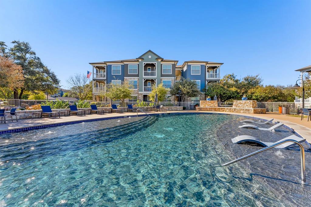 10800 Lakeline Boulevard, Unit 2206 Austin, TX 78717 - Photo 15 of 16 Up To One Month Free on Select UnitsDon’t miss out on this limited-time offer — contact our team today to learn more and find the perfect unit for you!