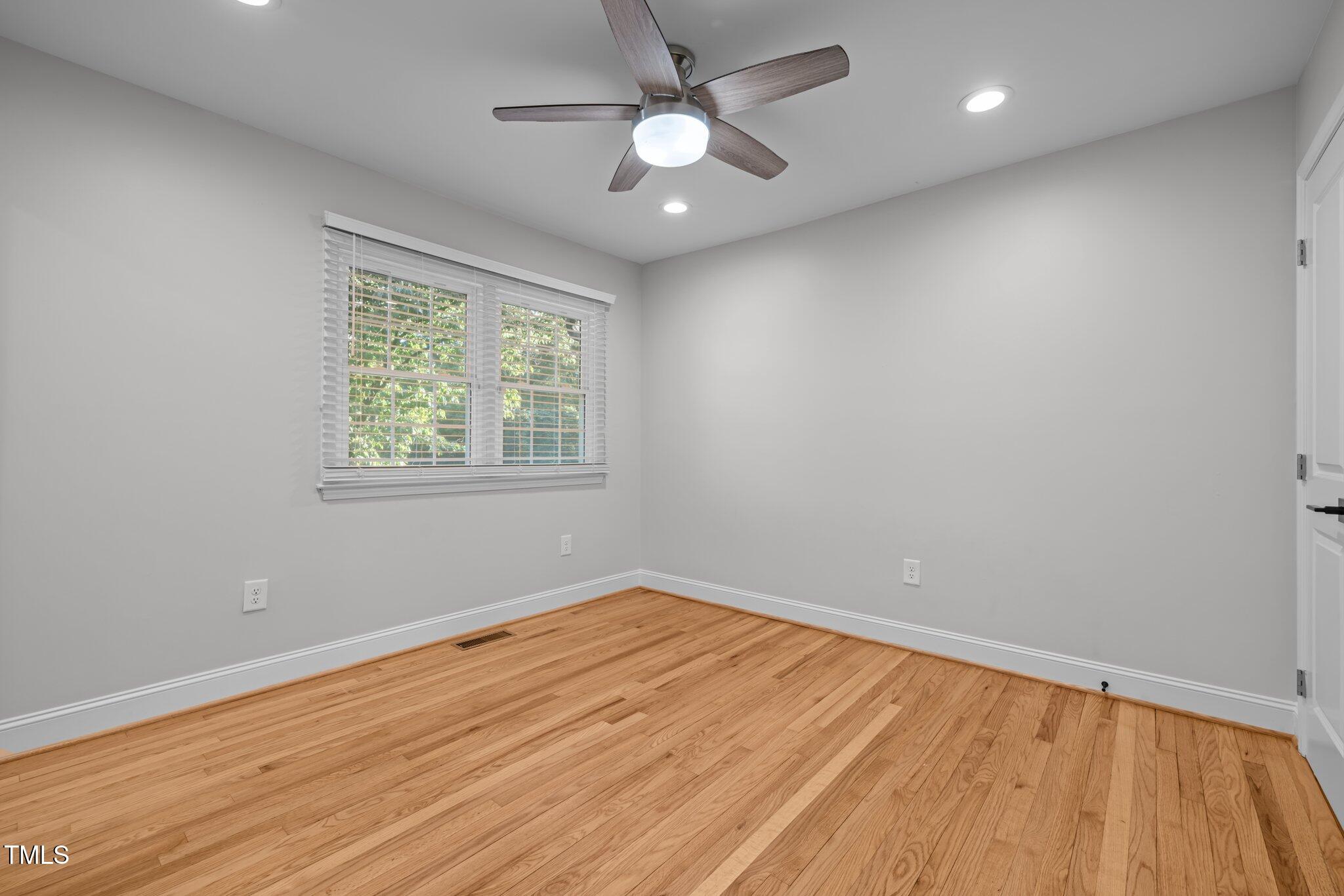 5208 Melbourne Road Raleigh, NC 27606 - Photo 31 of 39 Bedroom 2