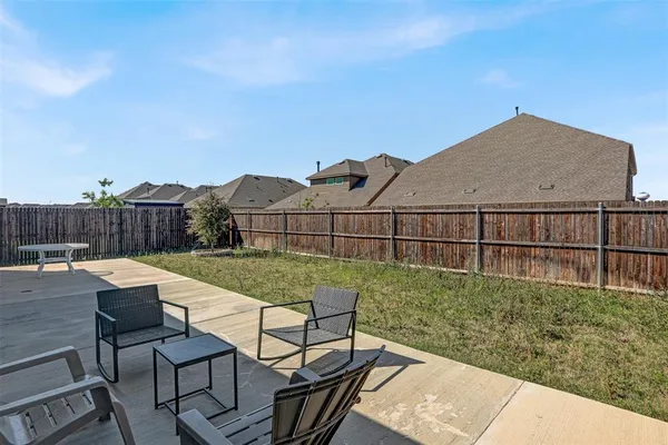$390,000 | 10601 Ponderosa Trail, Aubrey, TX 76227