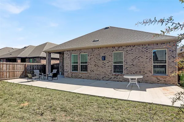 $390,000 | 10601 Ponderosa Trail, Aubrey, TX 76227