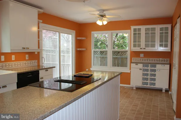 $3,650 | 10935 Adare Drive, Fairfax, VA 22032