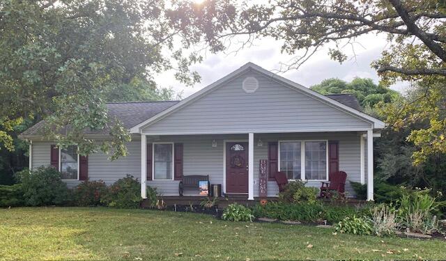 3102 Horseshoe Bend Road Moneta, VA 24121 - Photo 1 of 25 3102 Horseshoe Bend