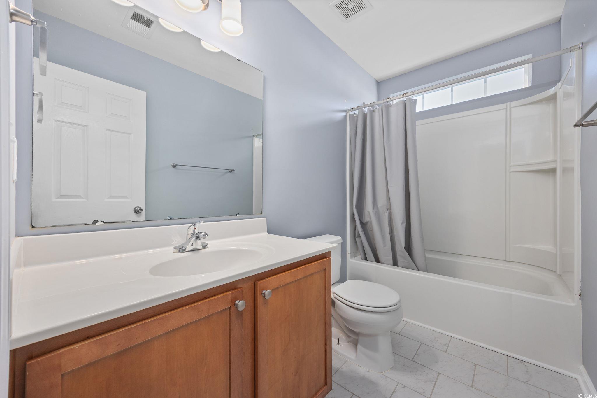 136 Carolina Oaks Drive Murrells Inlet, SC 29576 - Photo 27 of 40 Full bath