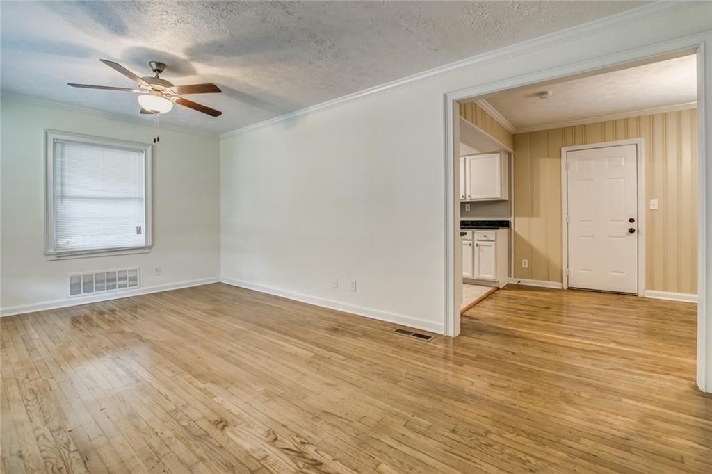 2987 Belvedere Lane Decatur, GA 30032 - Photo 9 of 38 Gallery Image 9
