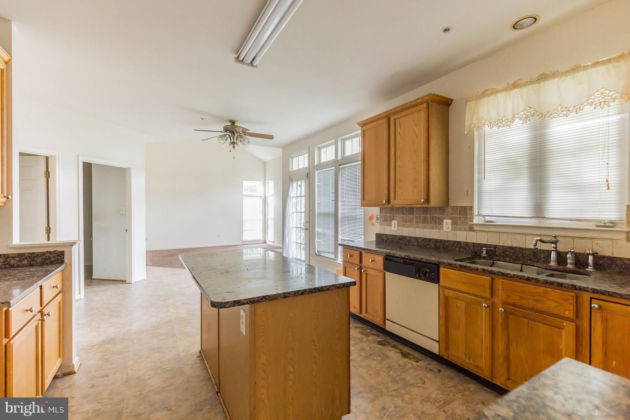 1507 Shellford Lane Accokeek, MD 20607 - Photo 12 of 27 Kitchen