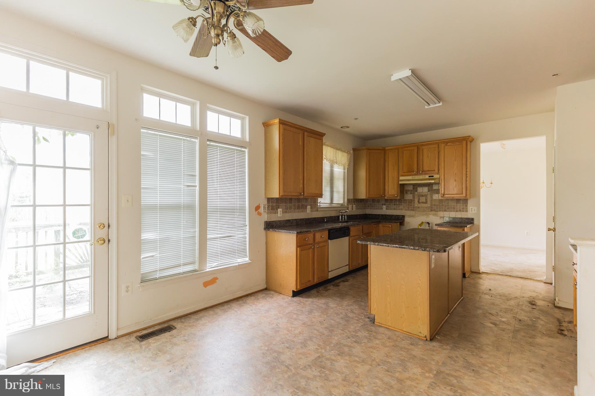 1507 Shellford Lane Accokeek, MD 20607 - Photo 10 of 27 Kitchen
