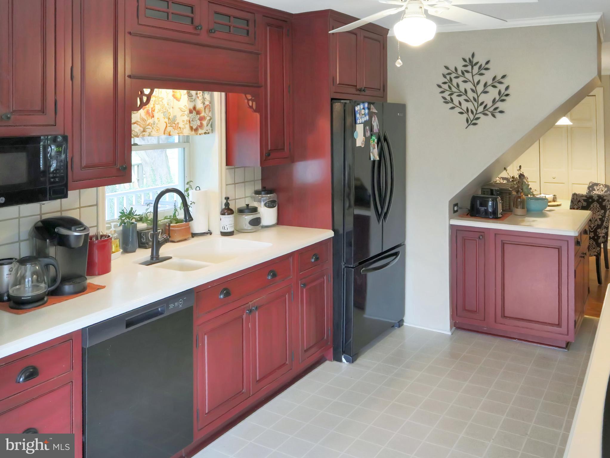 107 Kulp Road Harleysville, PA 19438 - Photo 20 of 41 Kitchen