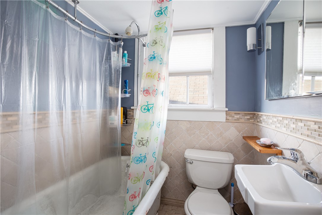 7 Malbone Road Newport, RI 02840 - Photo 20 of 26