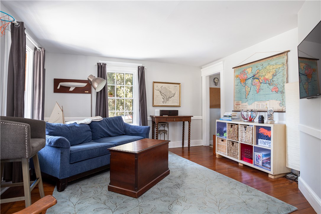 7 Malbone Road Newport, RI 02840 - Photo 6 of 26