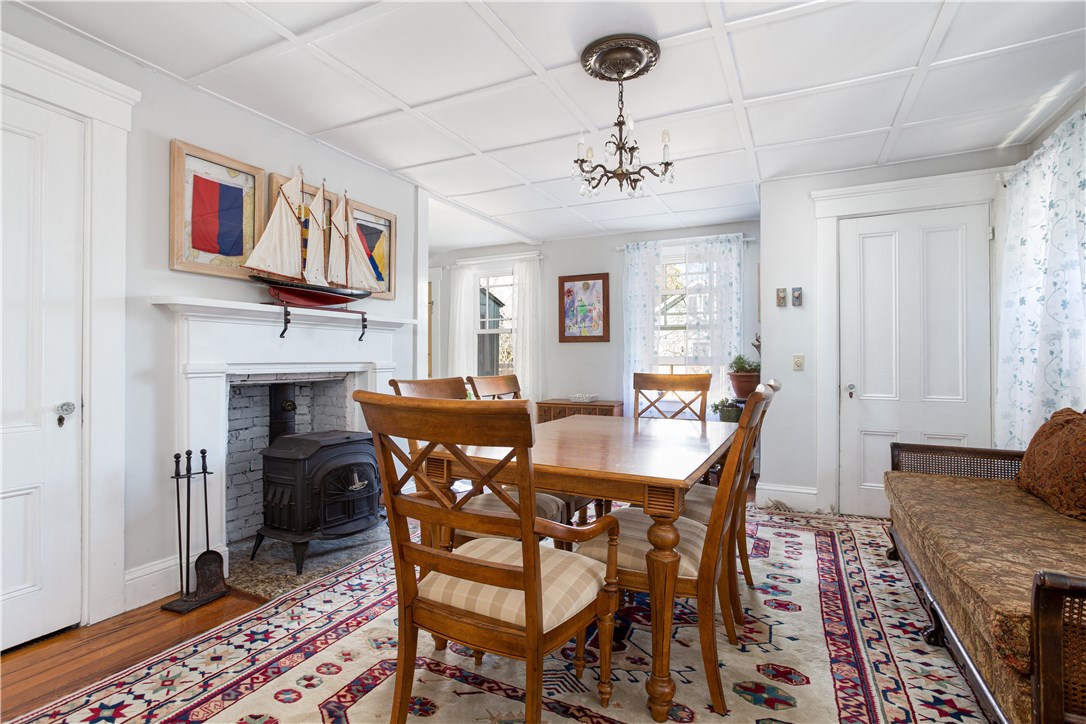 7 Malbone Road Newport, RI 02840 - Photo 10 of 26
