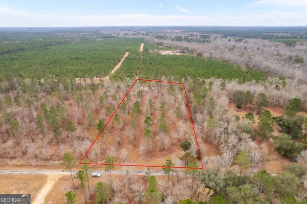 $66,000 | 1 Loggan Lane, Jesup, GA 31546
