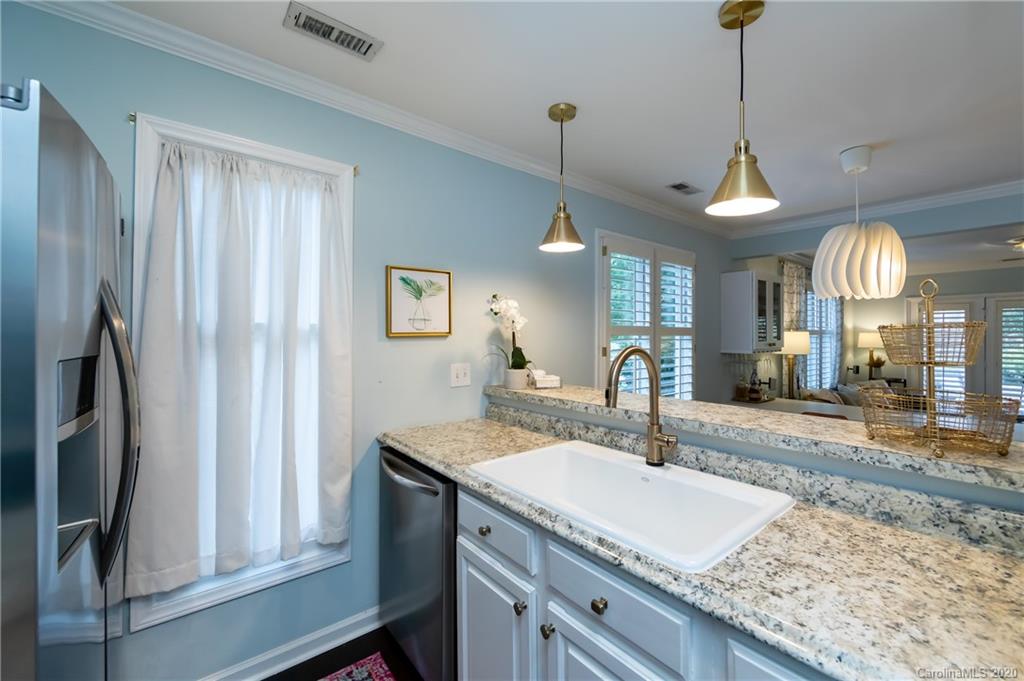 318 Queens Road, Unit 4 Charlotte, NC 28204 - Photo 16 of 48