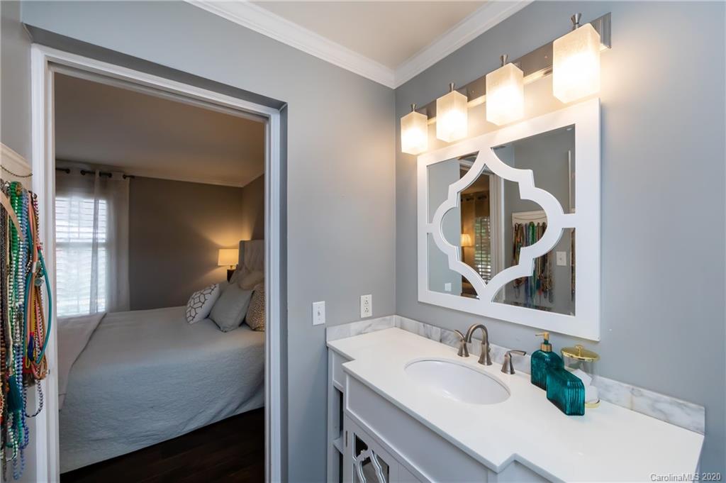 318 Queens Road, Unit 4 Charlotte, NC 28204 - Photo 38 of 48