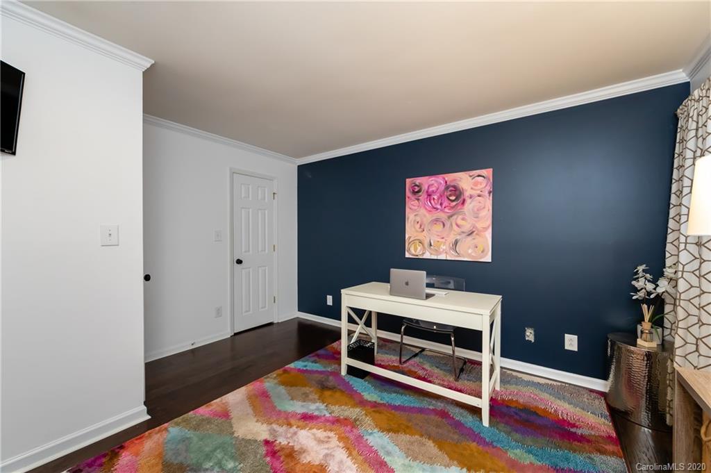 318 Queens Road, Unit 4 Charlotte, NC 28204 - Photo 40 of 48