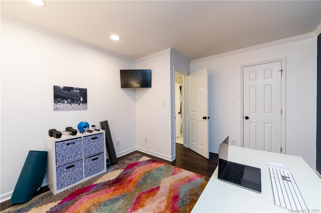 318 Queens Road, Unit 4 Charlotte, NC 28204 - Photo 43 of 48
