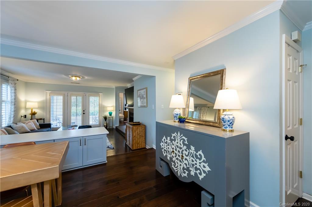 318 Queens Road, Unit 4 Charlotte, NC 28204 - Photo 8 of 48