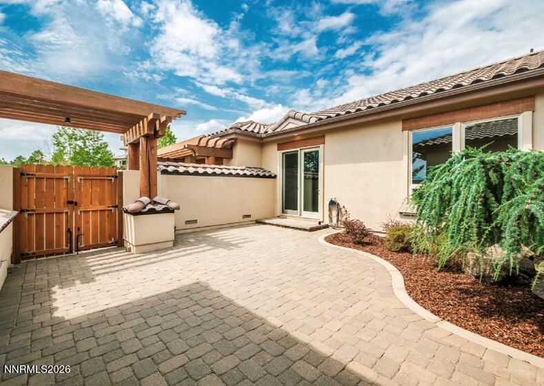 10123 Indian Ridge Drive Reno, NV 89511 - Photo 25 of 33 a view of a backyard