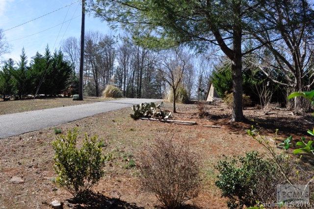 1772 Wesley Road Morganton, NC 28655 - Photo 4 of 19 Gallery Image 4