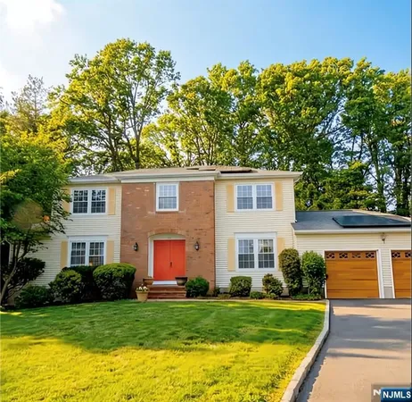 $749,000 | 29 Woodside Drive, Rockaway, NJ 07866