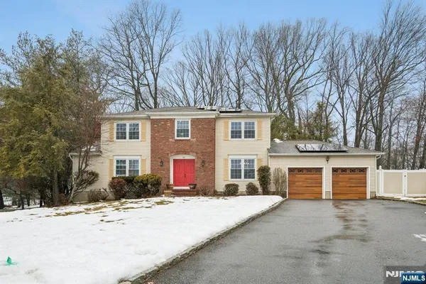 $749,000 | 29 Woodside Drive, Rockaway, NJ 07866