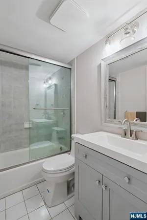 $749,000 | 29 Woodside Drive, Rockaway, NJ 07866