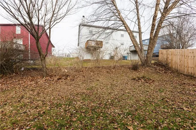 $230,000 | 1836 Chickadee Drive, Liberty, MO 64068