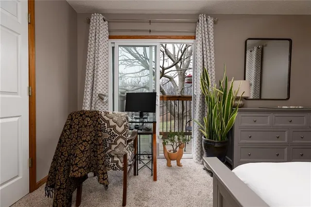 $230,000 | 1836 Chickadee Drive, Liberty, MO 64068