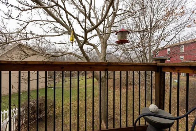 $230,000 | 1836 Chickadee Drive, Liberty, MO 64068