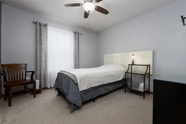 $230,000 | 1836 Chickadee Drive, Liberty, MO 64068