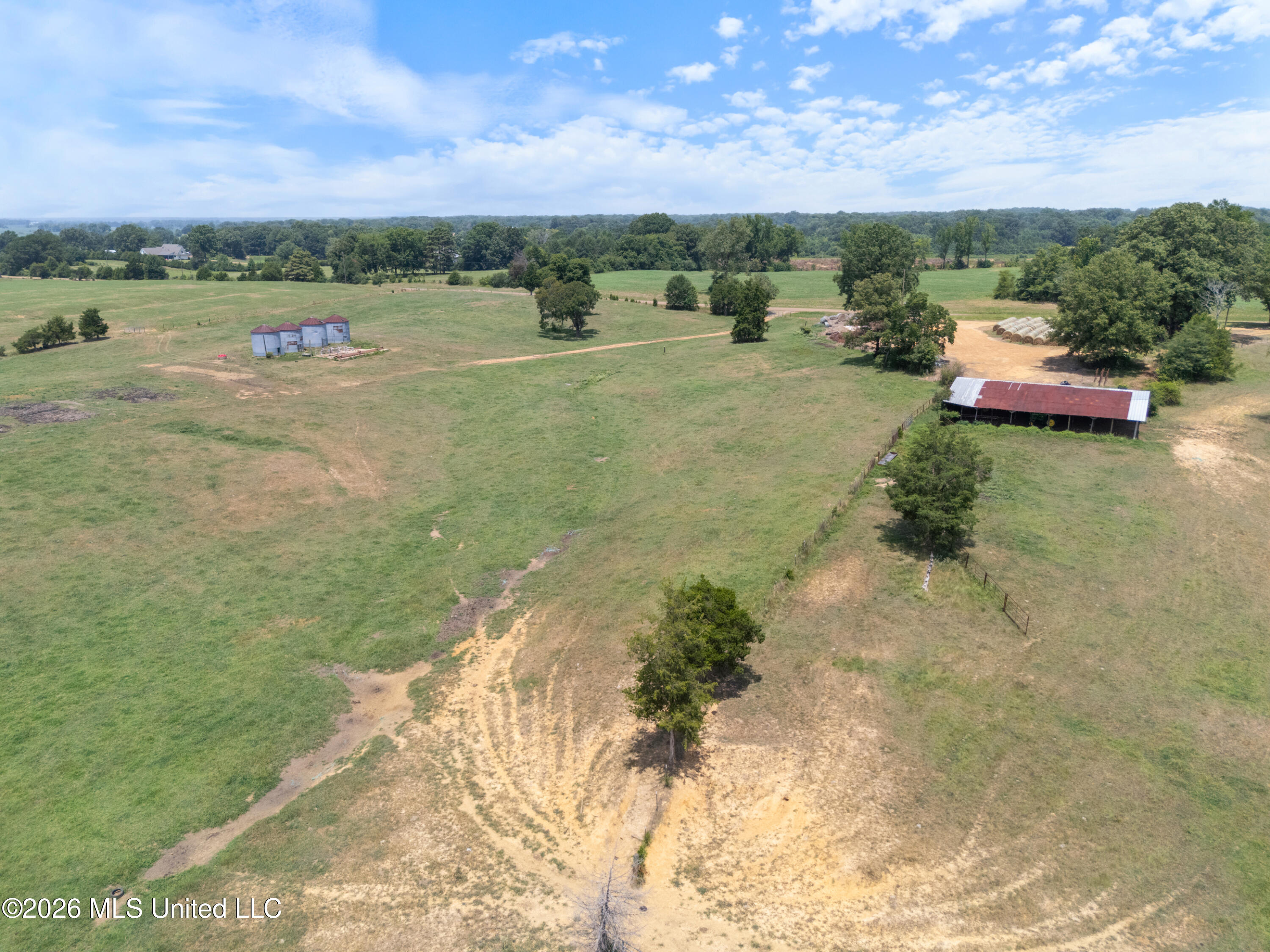 2300 Browns Ferry Road Senatobia, MS 38668 - Photo 15 of 70 53_second stop_019