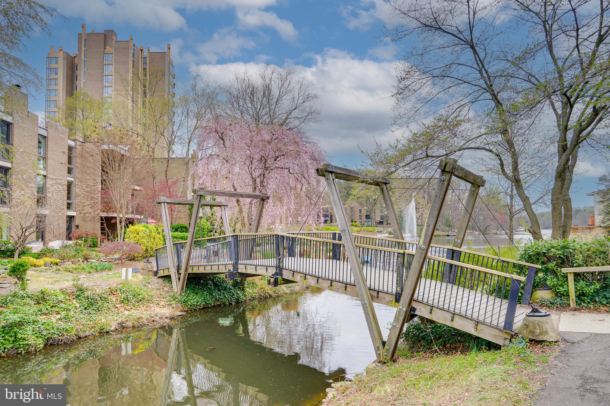11400 Washington Plaza West, Unit 803 Reston, VA 20190 - Photo 39 of 43 a view of swimming pool with outdoor seating
