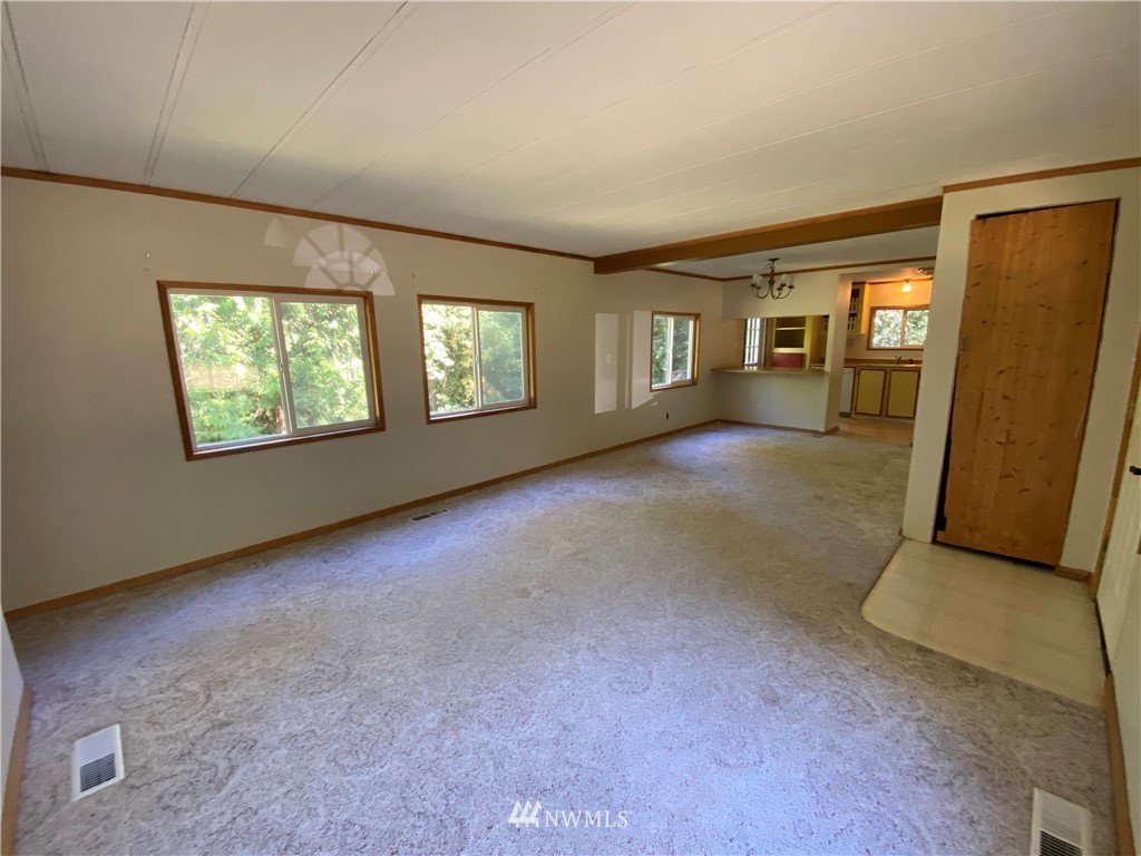 109 Ricky Lane Onalaska, WA 98570 - Photo 3 of 17 Gallery Image 3