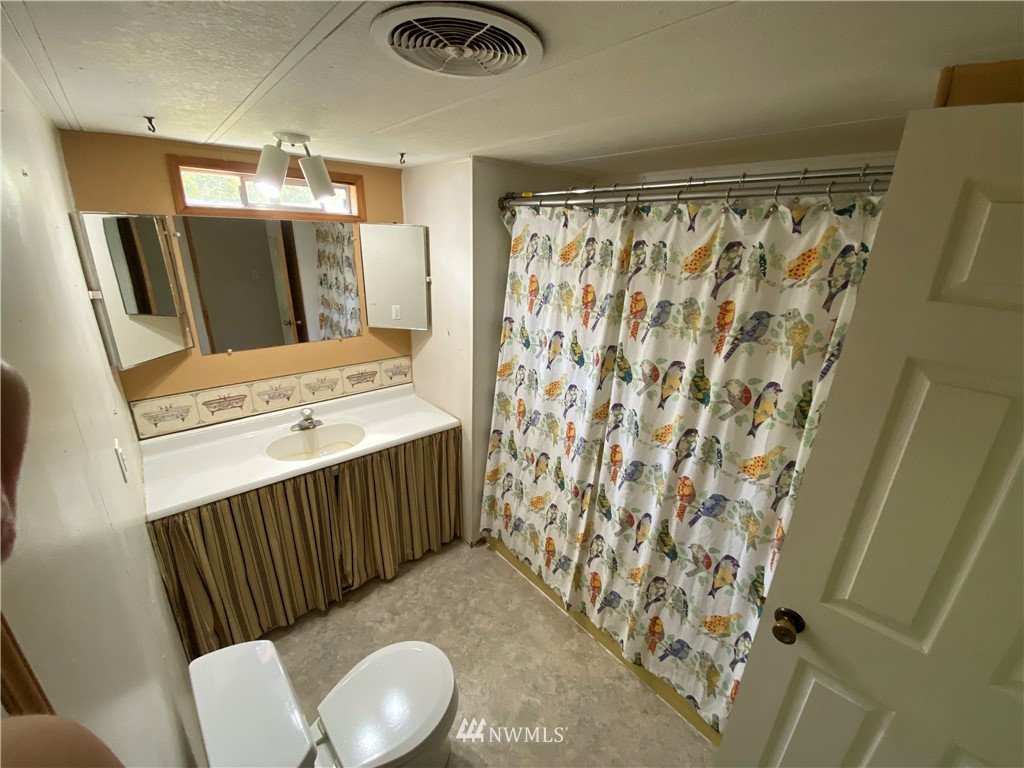 109 Ricky Lane Onalaska, WA 98570 - Photo 9 of 17 Gallery Image 9