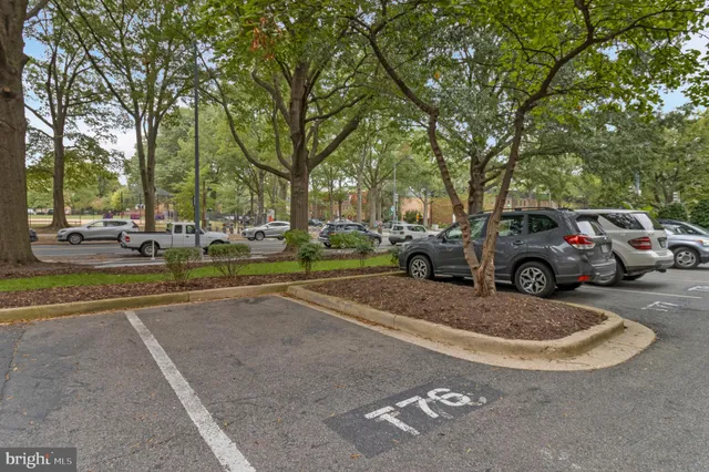 $359,900 | 800 4th Street Southwest, Unit N701, Washington, DC 20024