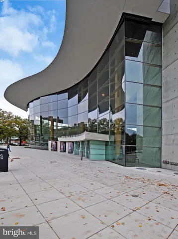 $359,900 | 800 4th Street Southwest, Unit N701, Washington, DC 20024