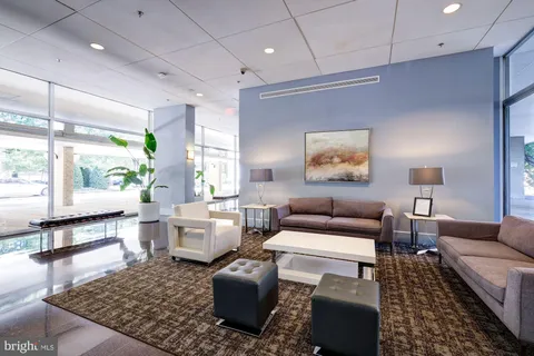 $359,900 | 800 4th Street Southwest, Unit N701, Washington, DC 20024