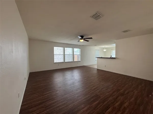 $1,800 | 2001 Natchez Drive, Forney, TX 75126