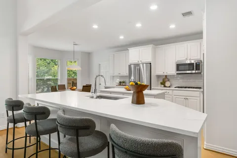 $875,000 | 55 West Matisse Meadow Court, The Woodlands, TX 77382