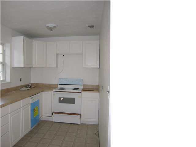 41 Ferry Road Northeast Fort Walton Beach, FL 32548 - Photo 4 of 8 Gallery Image 4