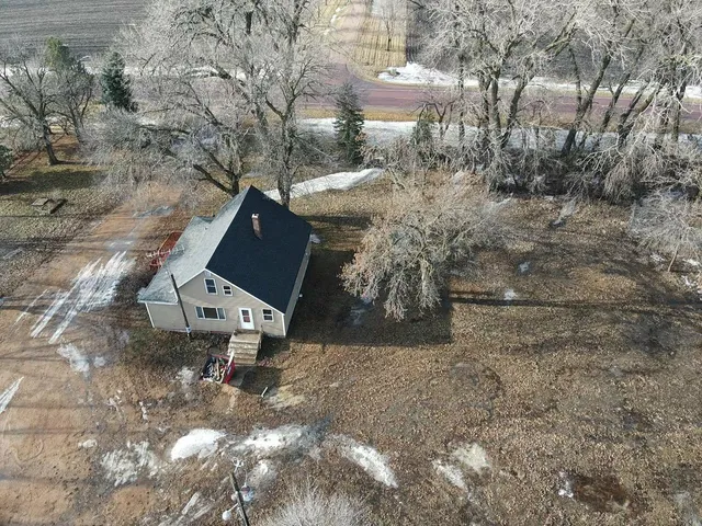 $192,000 | 26731 County Highway 13, Morgan, MN 56266