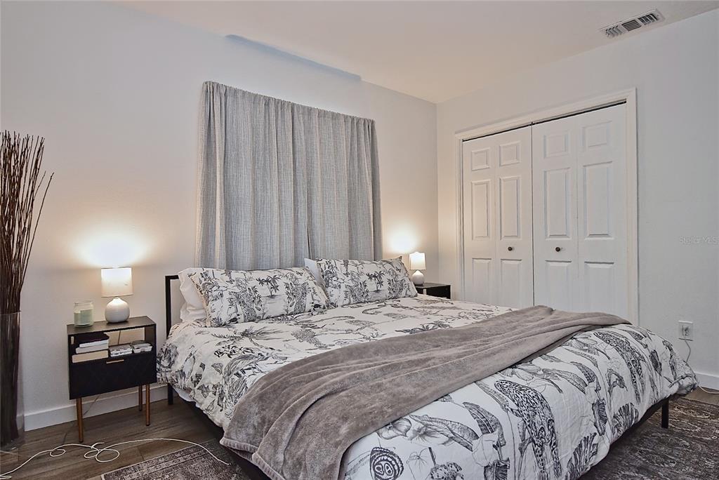 3340 Webber Street Sarasota, FL 34239 - Photo 17 of 32