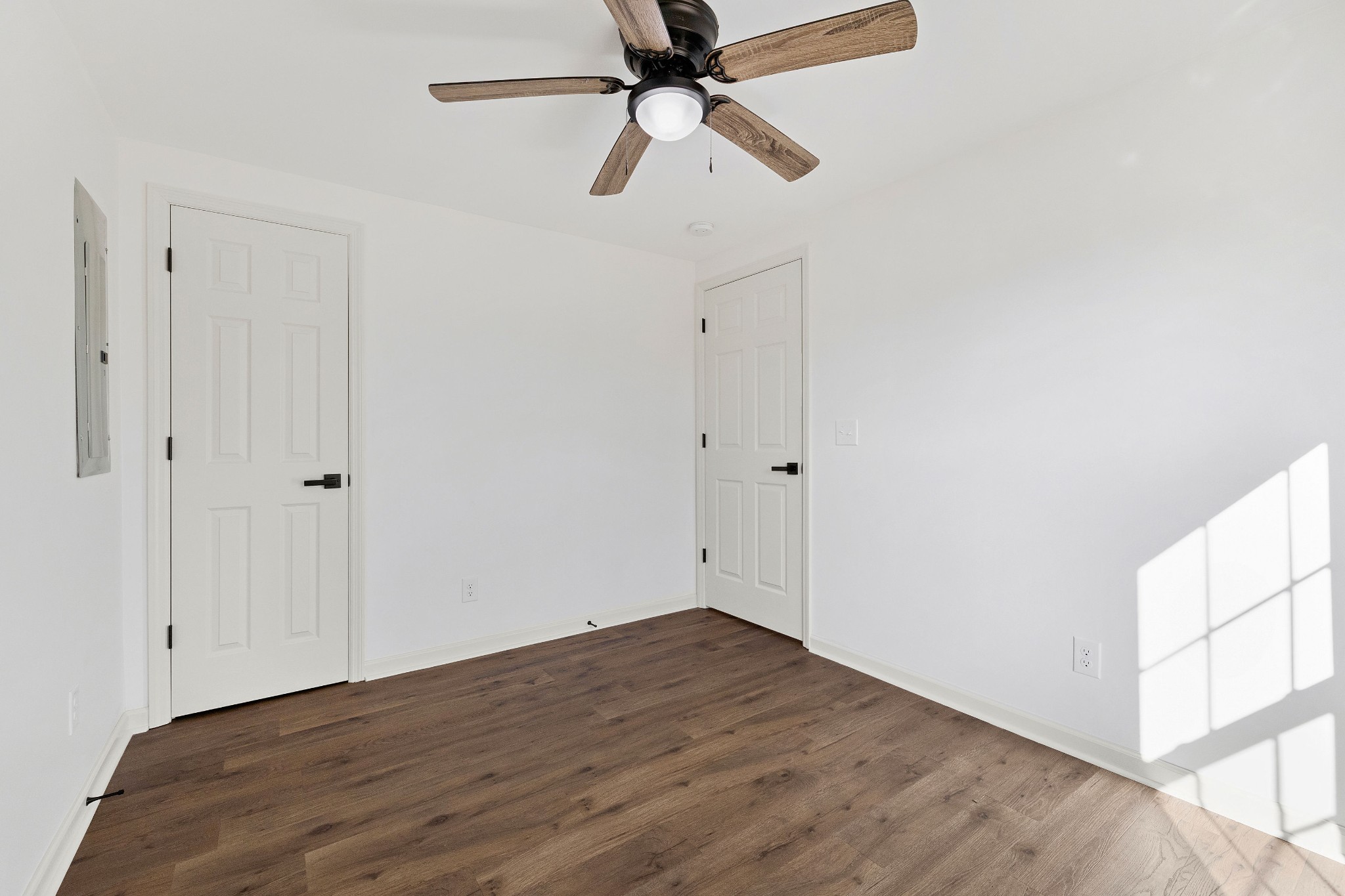 462 Circle Drive Prospect, TN 38477 - Photo 19 of 29 wooden floor in an empty room